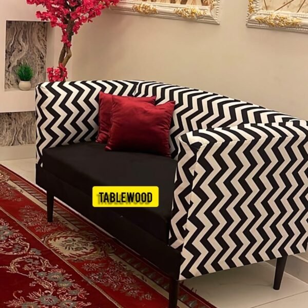 2 Seater luxury Comfortable Sofa with 2 Free Cusions